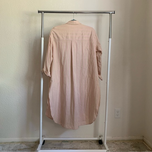 Anthropologie long button up shirt sz medium - Picture 2 of 3